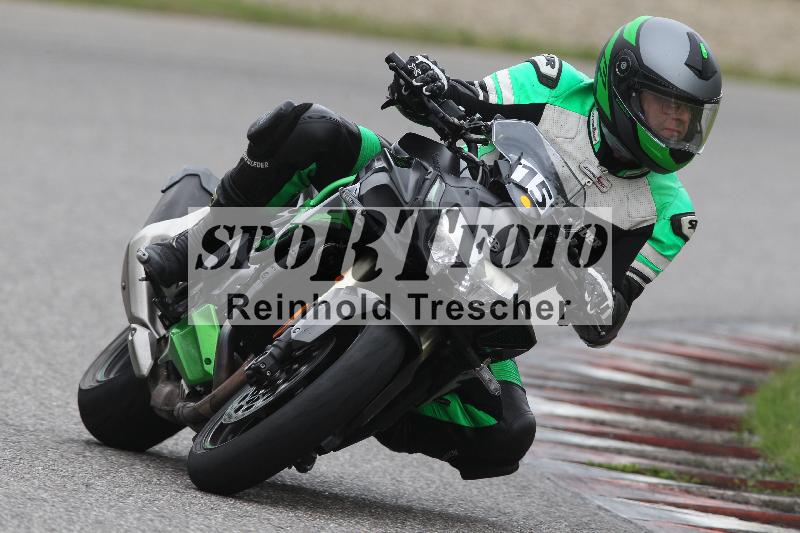 /Archiv-2025/10 23.04.2025 Cornu Master School ADR/rot-rouge/15